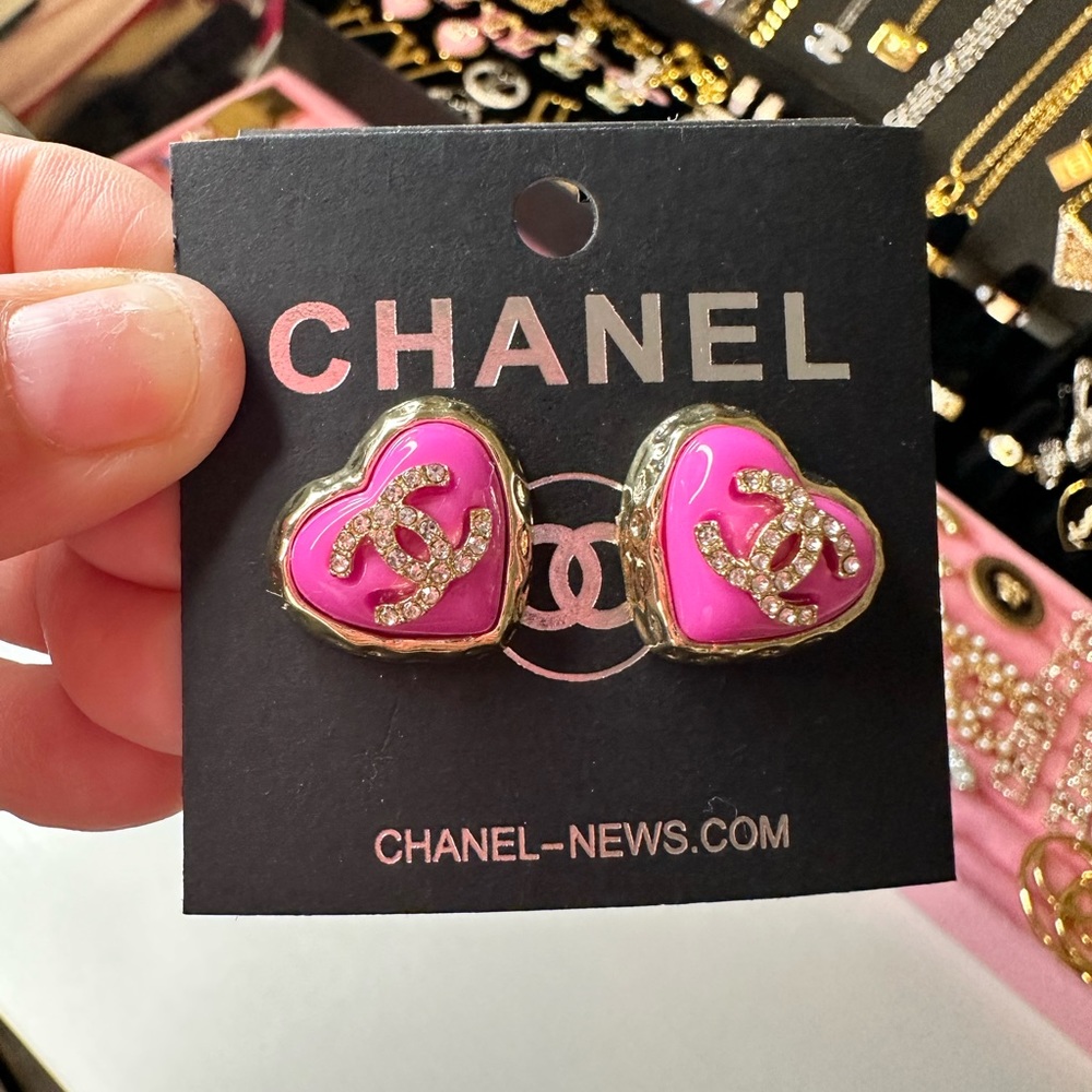 #2 - Fashion Heart Earrings